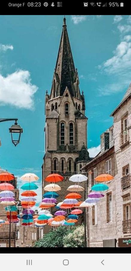 Chambre Climatisee Au Coeur De Brive Avec Televiseur Connecte Wifi Netflix Kültér fotó