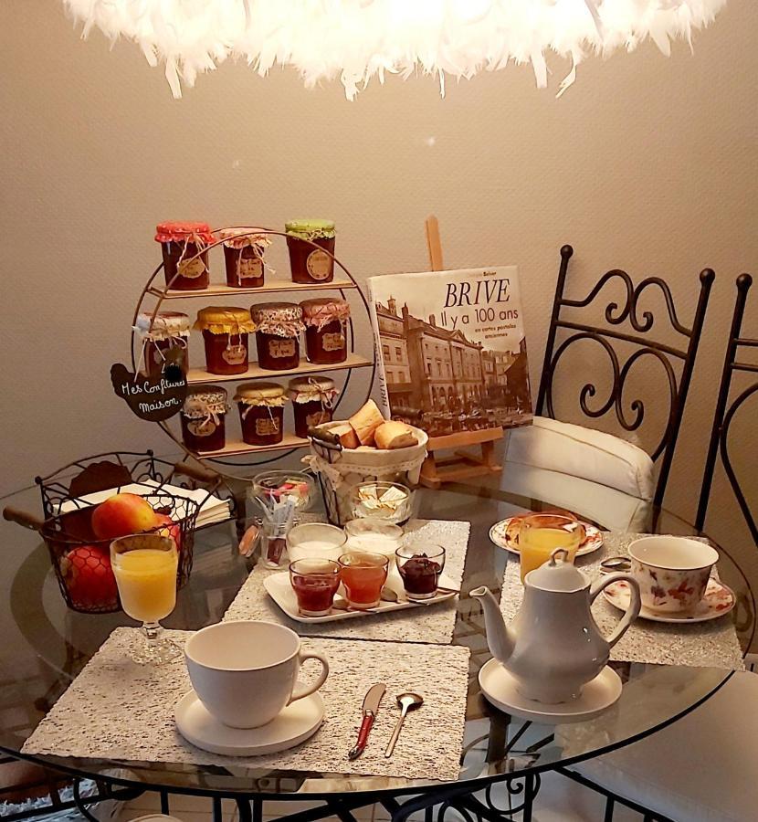 Chambre Climatisee Au Coeur De Brive Avec Televiseur Connecte Wifi Netflix Kültér fotó